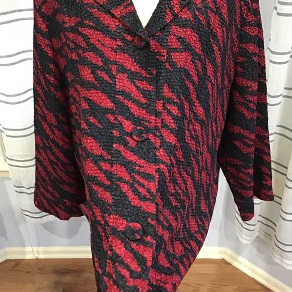 Chicos Travelers  Women Size 3 Jacket Cardigan Crinkled Red Black Tiger Stripe - Picture 6 of 13